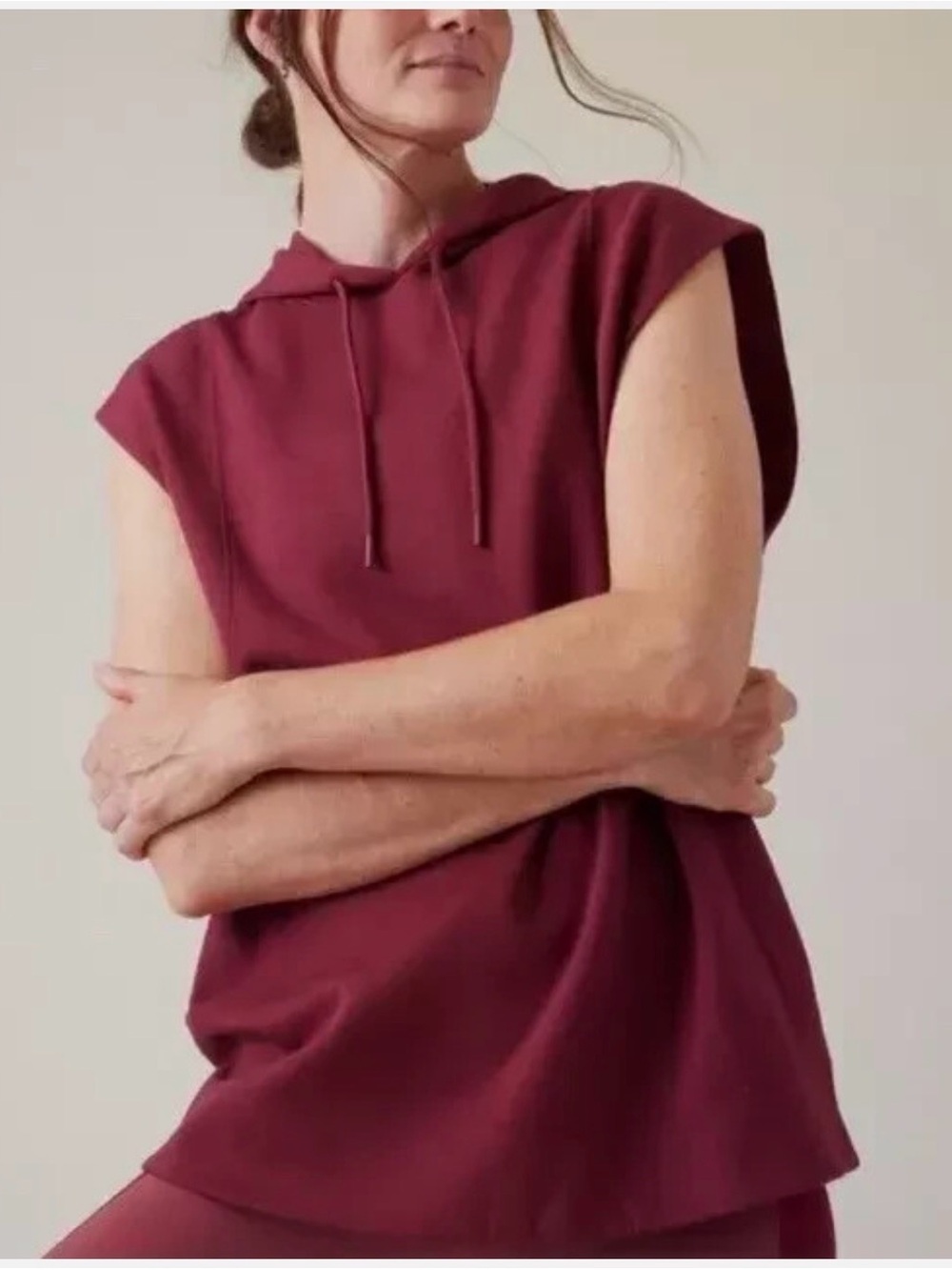 Athleta Sundown Hoodie Sweatshirt S Burgundy Sleeveless Pullover